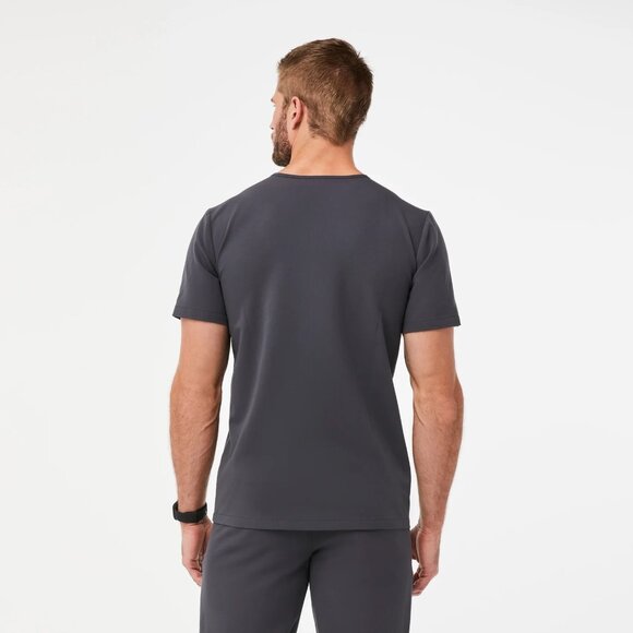 Figs Leon Three-Pocket Scrub Top in Charcoal, Size Large - Picture 4 of 8